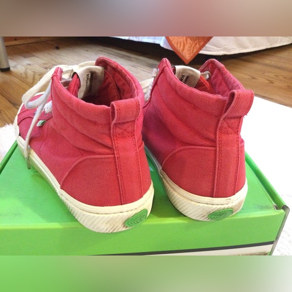 🍓HP!🍓CARIUMA | OCA Hightop Red, Women’s Sz 9/ Men’s Sz 7.5 - Picture 2 of 16